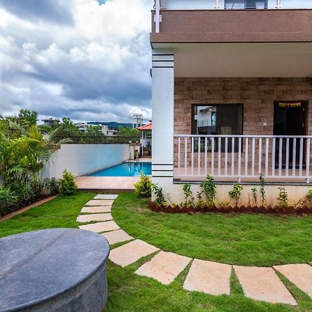 Saffronstays Aster, Plunge Pool Villa With Garden, Lonavala Ngoại thất bức ảnh